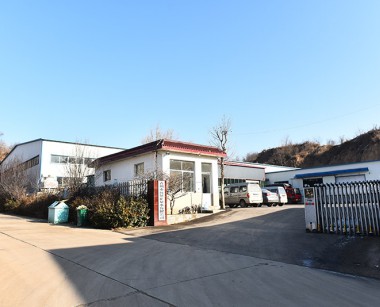 厂区门口